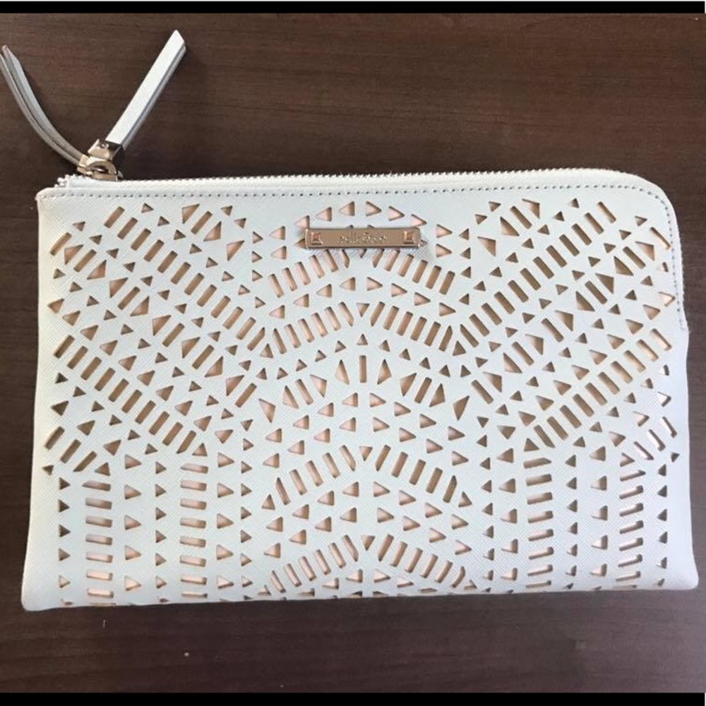 Stella and Dot Mint Double Clutch